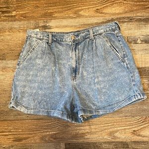 NWOT AE Denim Mom Shorts